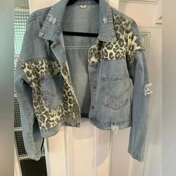 Classic jean denim crop jacket denim w/animal print distressed great jacket - Picture 1 of 9